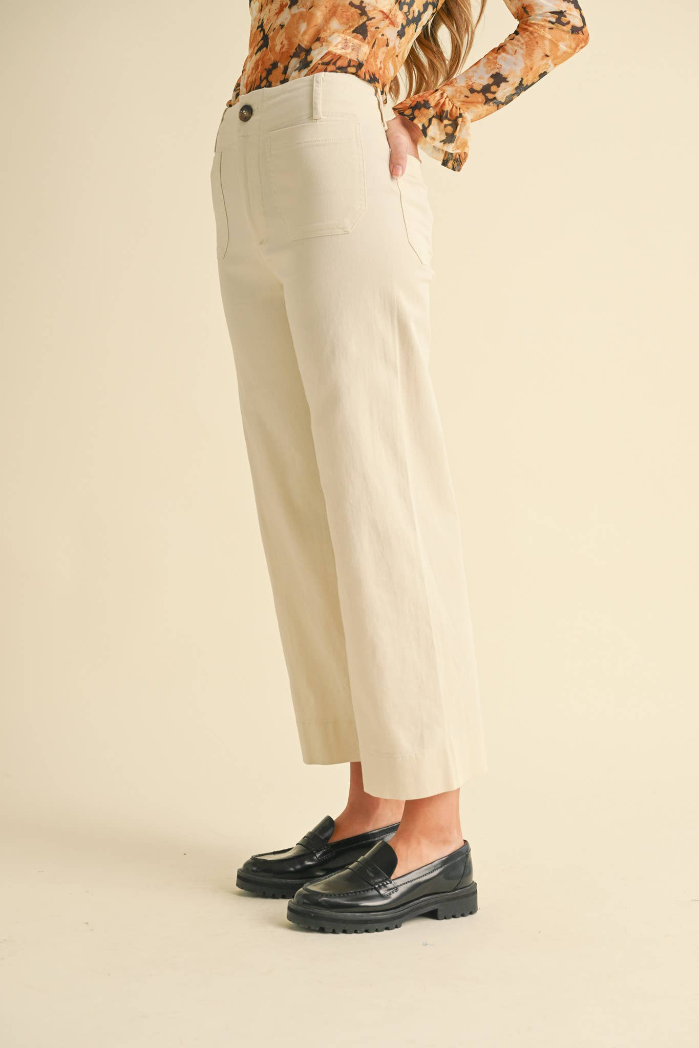 Cropped Wide Leg Pants