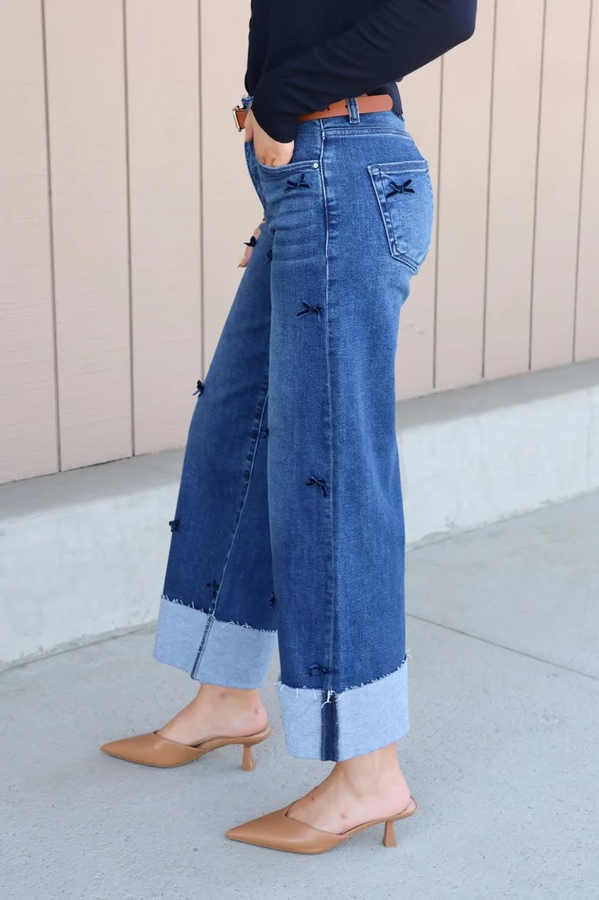 RISEN HIGH RISE CROP WIDE RIBBON DETAIL JEANS