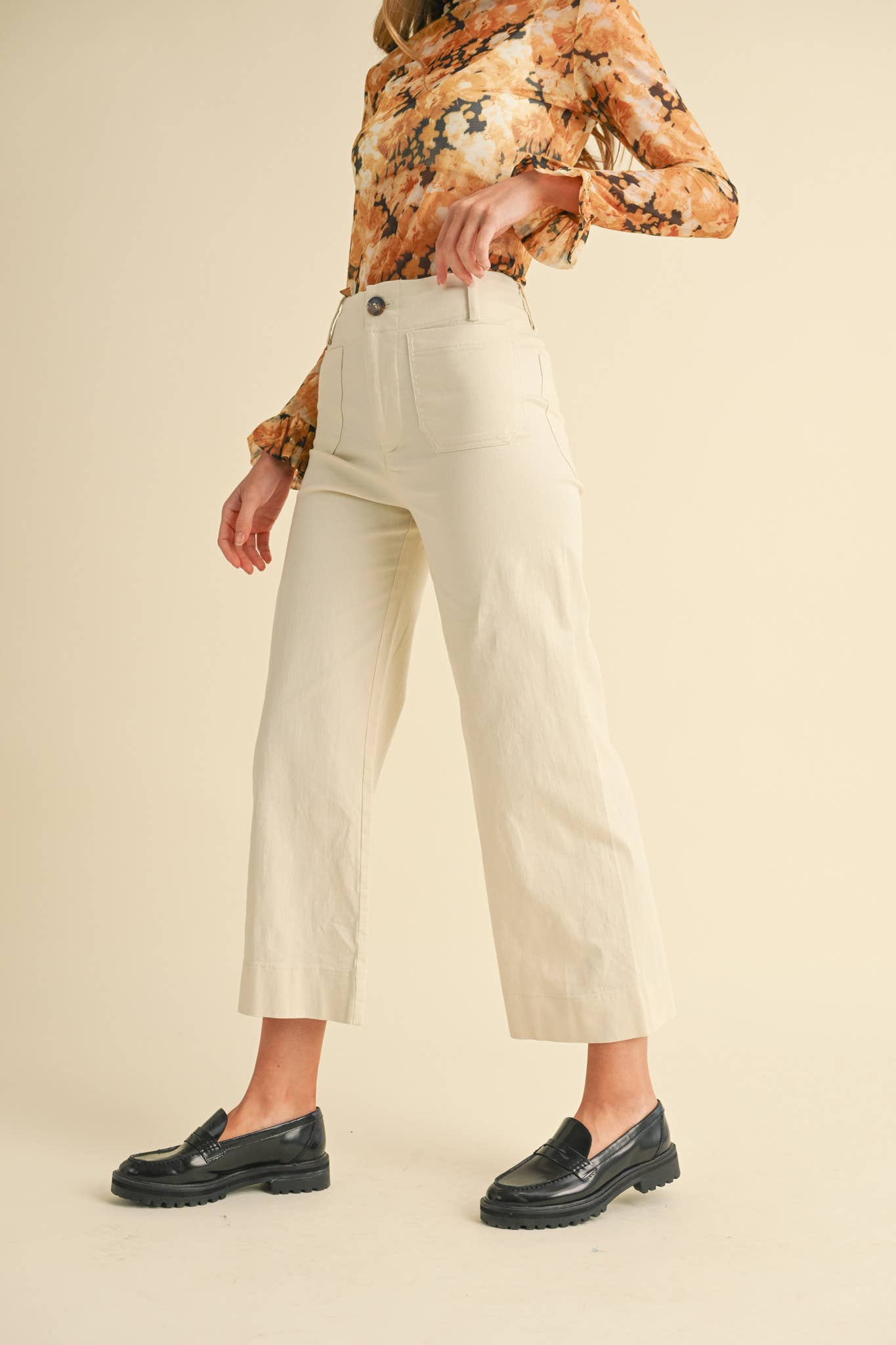 Cropped Wide Leg Pants